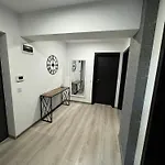 1 Mai - Luxury Park - Self Check-in - Private Parking 3 * Craiova