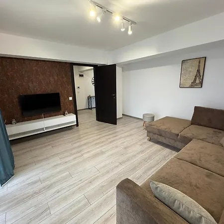 Apartment 1 Mai - Luxury Park - Self Check-in - Private Parking 3 Craiova