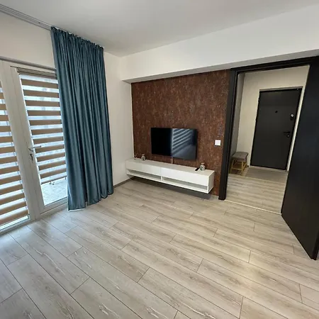 1 Mai - Luxury Park - Self Check-in - Private Parking 3 Craiova