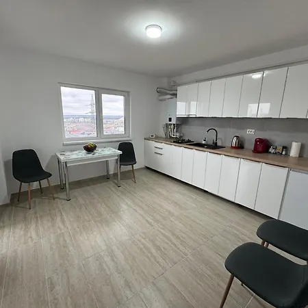 1 Mai - Luxury Park - Self Check-in - Private Parking 3 Apartment *