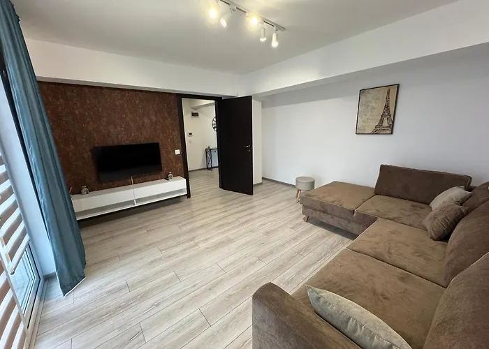 Apartment 1 Mai - Luxury Park - Self Check-in - Private Parking 3 Craiova