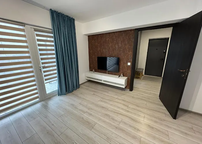 1 Mai - Luxury Park - Self Check-in - Private Parking 3 Craiova