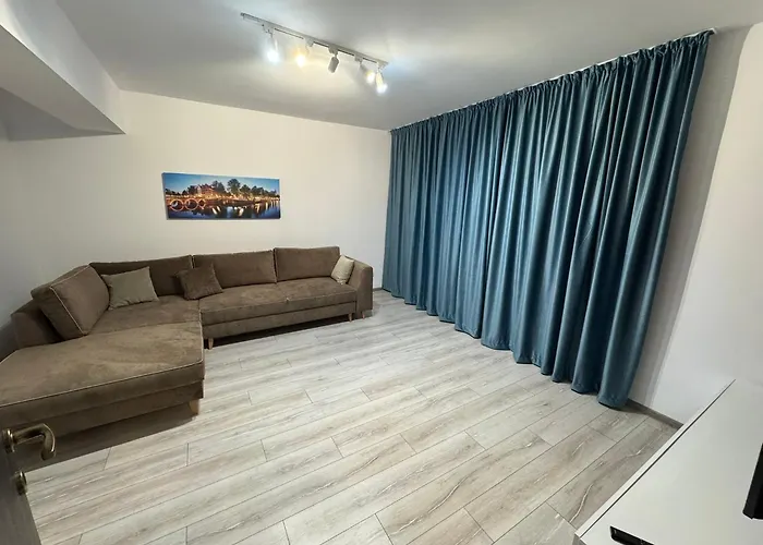 1 Mai - Luxury Park - Self Check-in - Private Parking 3 * Craiova